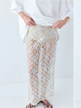 DEVYN SEQUIN MIDI SKIRT LACE